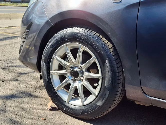 TOYOTA YARIS 2019 - Imagen 10