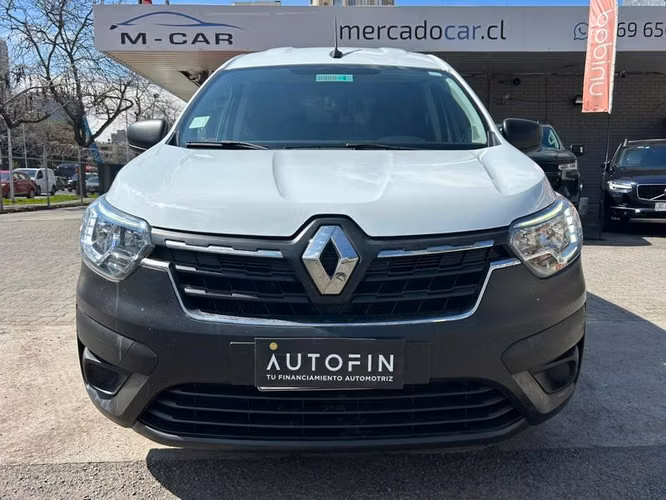 RENAULT EXPRESS 1,5 DSL FURGON ZEN MT - 2023 | 4548 - Imagen 2