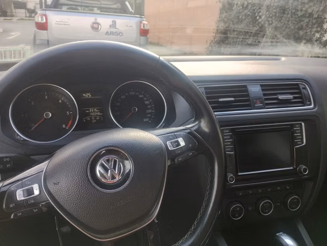 Volkswagen Bora 2.0 TDI DSG 2017 – Diésel Automático / Gran Rendimiento