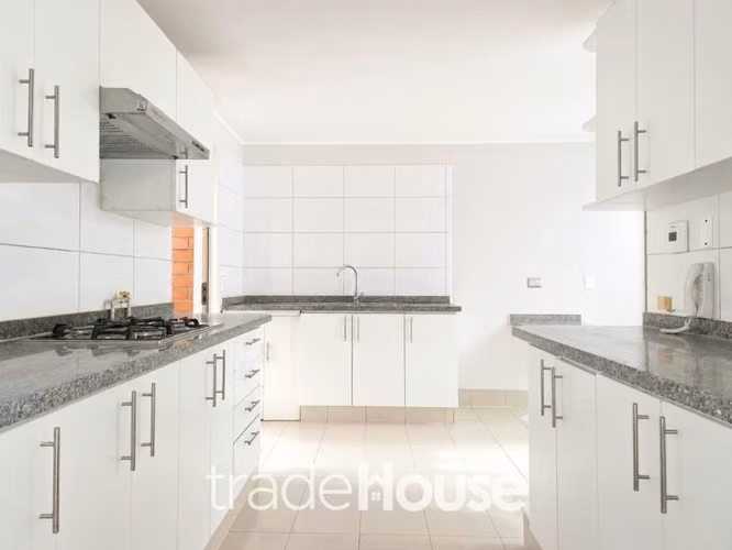 Casa en venta de 3 dorm. en Peñalolén - Imagen 8
