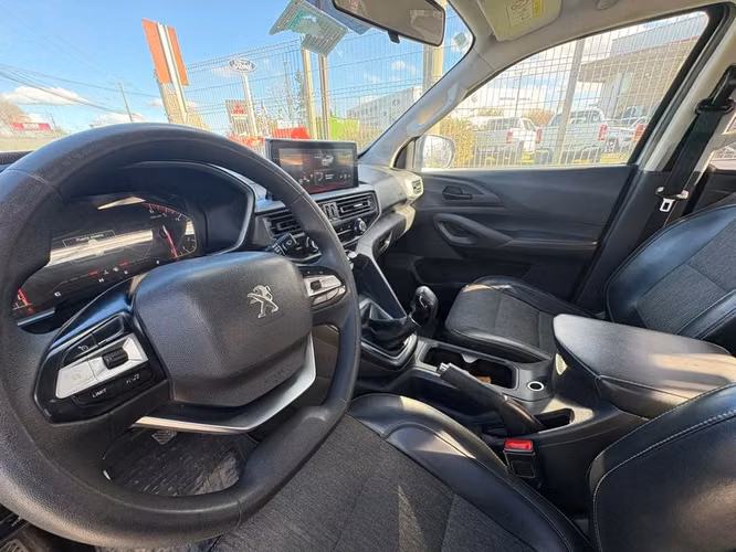 PEUGEOT LANDTREK 2023