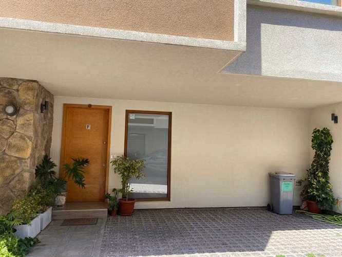Arriendo TownHouse en exclusivo sector - Imagen 20
