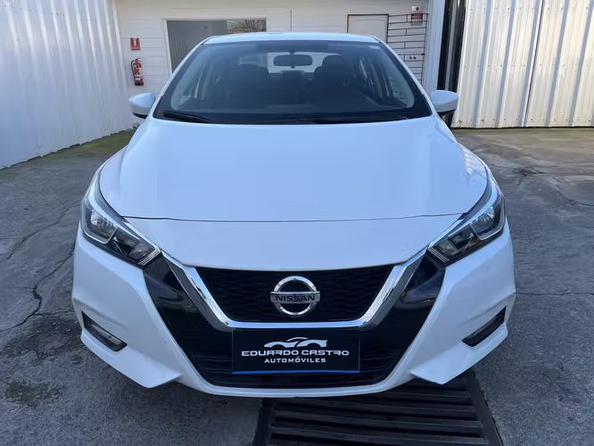 NISSAN VERSA ADVANCE 1.6 MT AÑO 2023