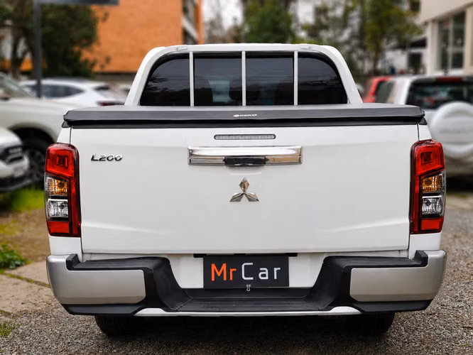 MITSUBISHI L200 KATANA CR - 2023 | 4572 - Imagen 2