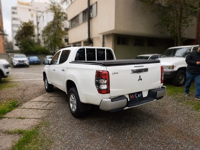 MITSUBISHI L200 KATANA CR - 2023 | 4572 - Imagen 9