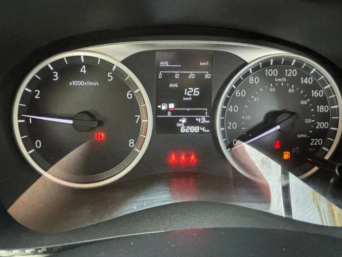 Nissan Versa 1.6 SENSE 4X2 MT 4P 2023 - Imagen 11