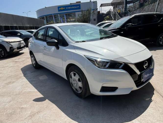Nissan Versa 1.6 SENSE 4X2 MT 4P 2023 - Imagen 3