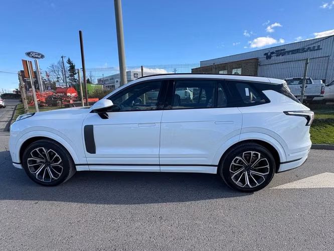 LYNK&CO 09 2025 - Imagen 4