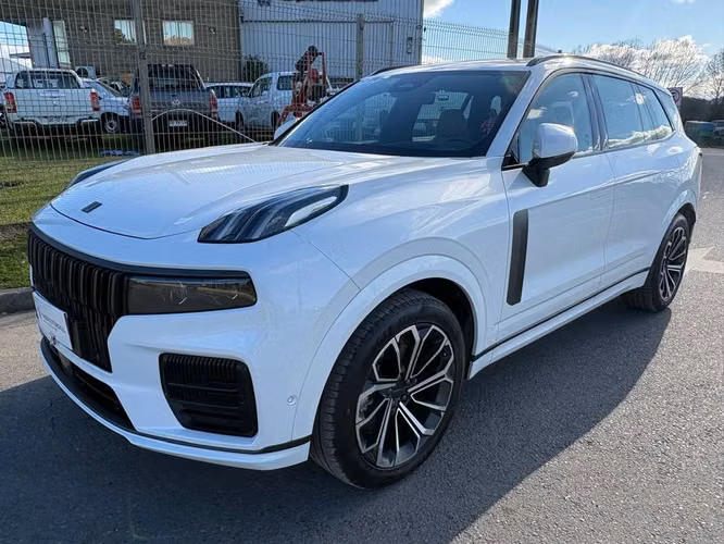 LYNK&CO 09 2025