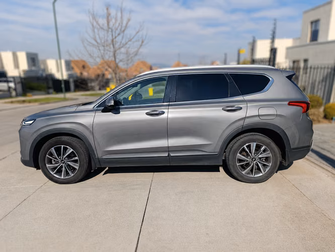 HYUNDAI SANTA FE CRDI 2.2 AT - 2020 | 4575 - Imagen 7