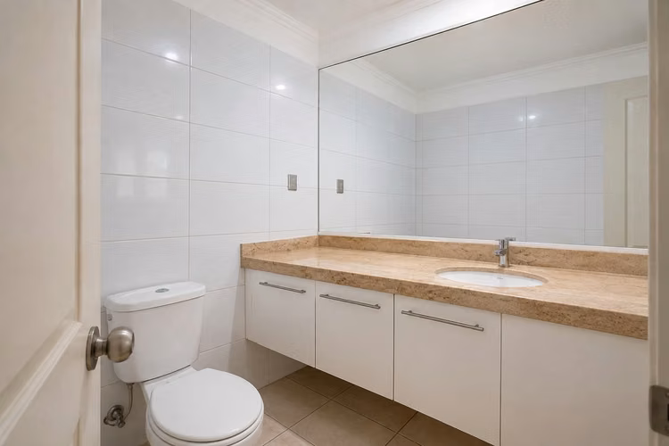 ARRIENDO SANTA ELENA  CHICUREO - Imagen 8