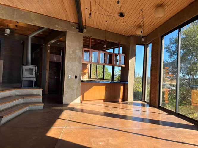 Casa en arriendo de 7 dorm. en Quintero