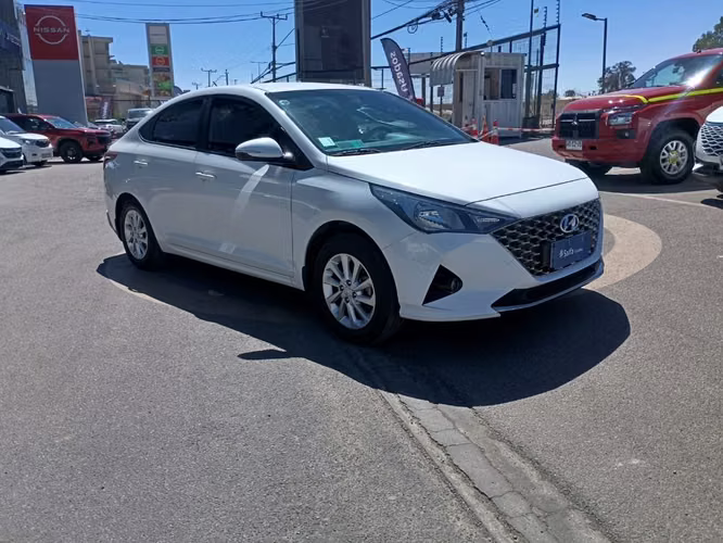 Hyundai Accent 1.4 HCI VALUE 4X2 MT 4P 2024 - Imagen 3