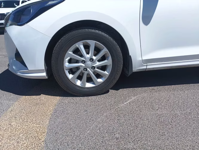 Hyundai Accent 1.4 HCI VALUE 4X2 MT 4P 2024 - Imagen 9