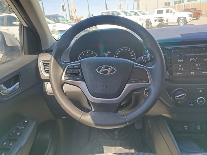 Hyundai Accent 1.4 HCI VALUE 4X2 MT 4P 2024 - Imagen 12
