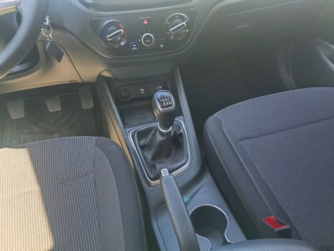 Hyundai Accent 1.4 HCI VALUE 4X2 MT 4P 2024 - Imagen 16