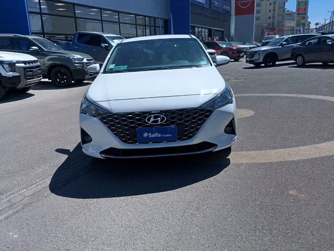 Hyundai Accent 1.4 HCI VALUE 4X2 MT 4P 2024 - Imagen 2
