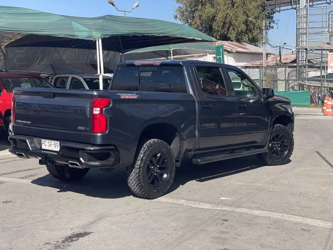 Chevrolet Silverado 2020 - Imagen 5