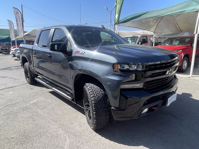 Chevrolet Silverado 2020 - Imagen 3
