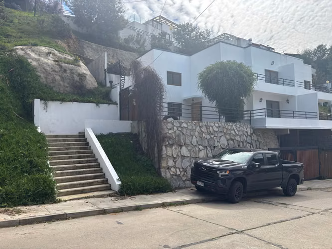 Se vende espectacular casa de 3 dorm. en Viña del