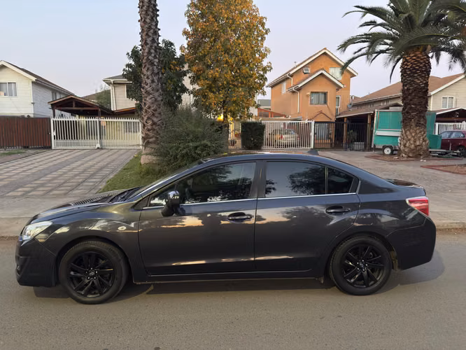 SUBARU IMPREZA SEDAN AÑO 2017