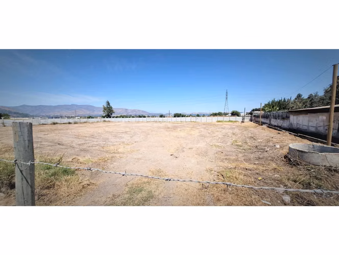 Arriendo de sitio de 3.000 m2, en San Pedro, Quillota. $600.000