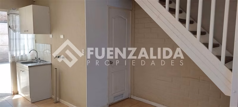 Casa en arriendo de 2 dorm. en Padre Hurtado - Imagen 5