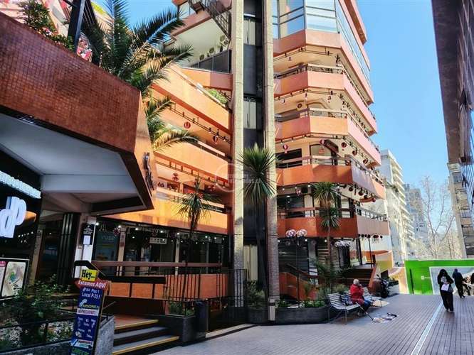 Local Comercial en arriendo en Providencia - Imagen 20