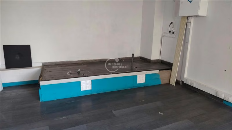 Local Comercial en arriendo en Providencia - Imagen 2