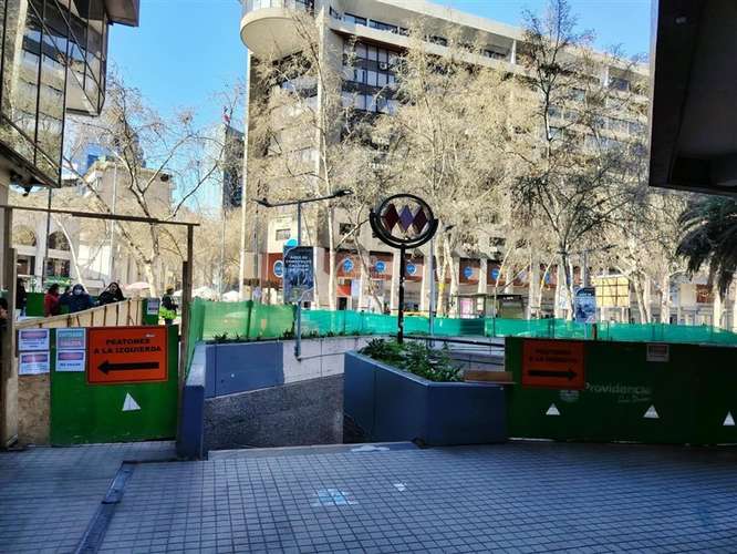 Local Comercial en arriendo en Providencia - Imagen 22