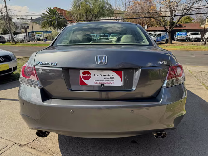 HONDA Accord 3.5 AUTOMATICO TECHO CUERO SOLO 117.000KM 2009