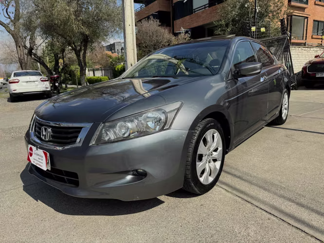 HONDA Accord 3.5 AUTOMATICO TECHO CUERO SOLO 117.000KM 2009