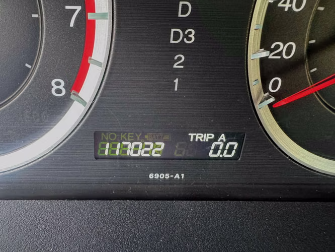 HONDA Accord 3.5 AUTOMATICO TECHO CUERO SOLO 117.000KM 2009