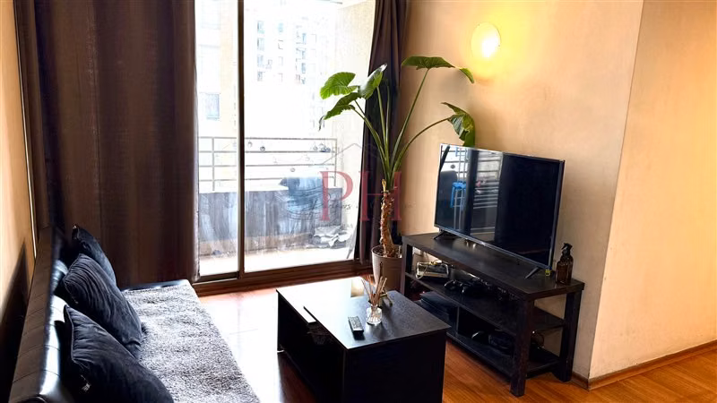 Departamento arriendo 2D cercano P. Bulnes vista despejada
