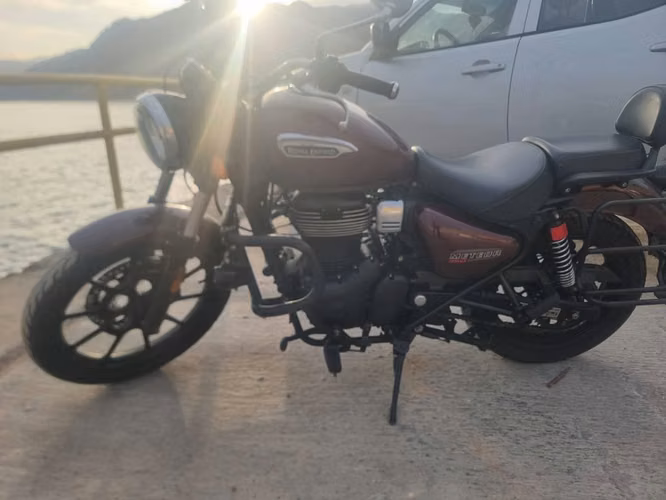 Moto royal enfield