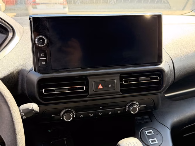 PEUGEOT PARTNER 2025 - Imagen 18