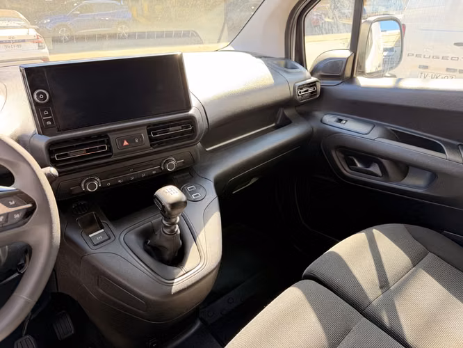 PEUGEOT PARTNER 2025 - Imagen 19