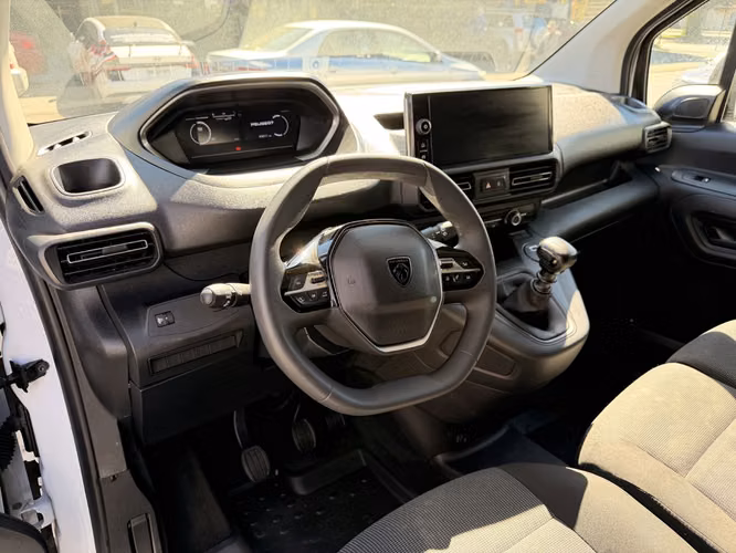 PEUGEOT PARTNER 2025 - Imagen 11