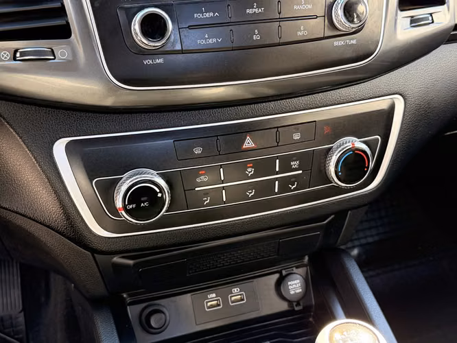 SSANGYONG GRAND MUSSO 2022