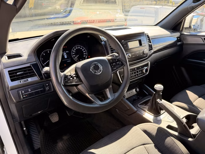 SSANGYONG GRAND MUSSO 2022