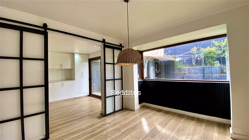 Casa en venta remodelada de 5 dormitorios más servicio - Imagen 5