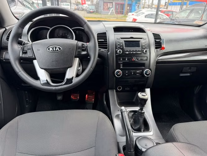 KIA SORENTO 2011 - Imagen 14
