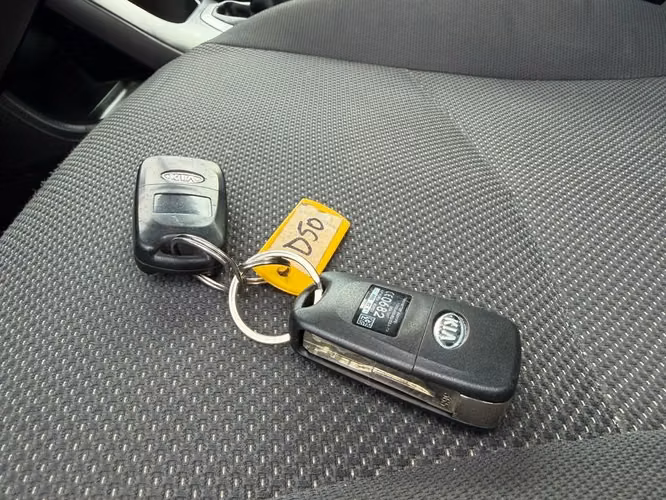 KIA SORENTO 2011 - Imagen 15
