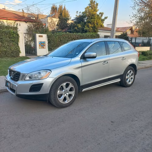 VOLVO XC60 T5 PLUS AÑO 2012 FULL UNICO DUEÑO