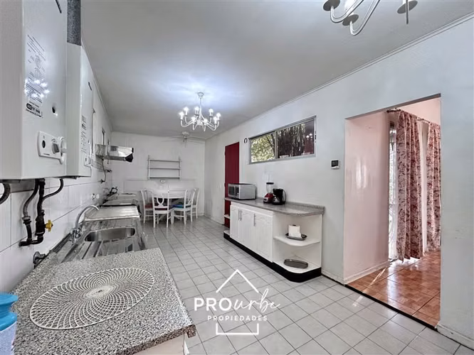 Casa en arriendo, 3D/2B, piscina, en San José de Maipo