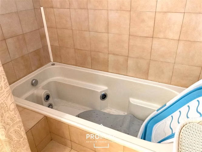 Parcela en arriendo, 3D/2B, piscina, en San José de Maipo