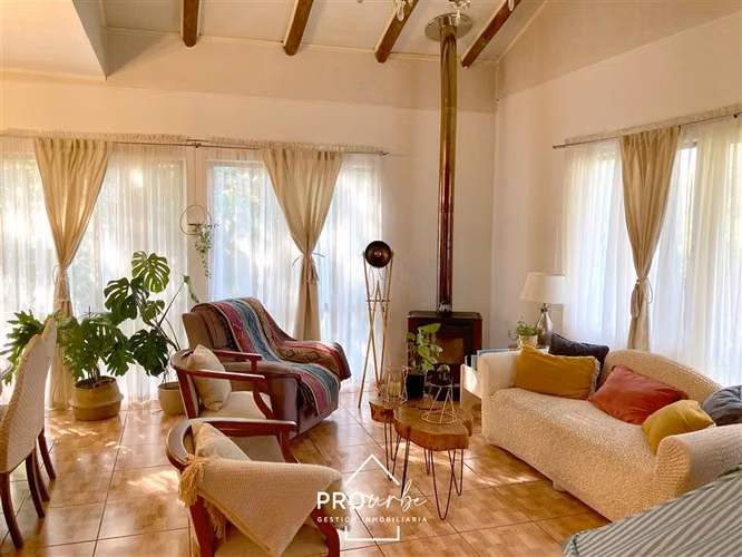 Parcela en arriendo, 3D/2B, piscina, en San José de Maipo