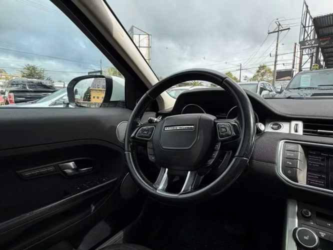 LAND ROVER Evoque 2.0 Si4 2012
