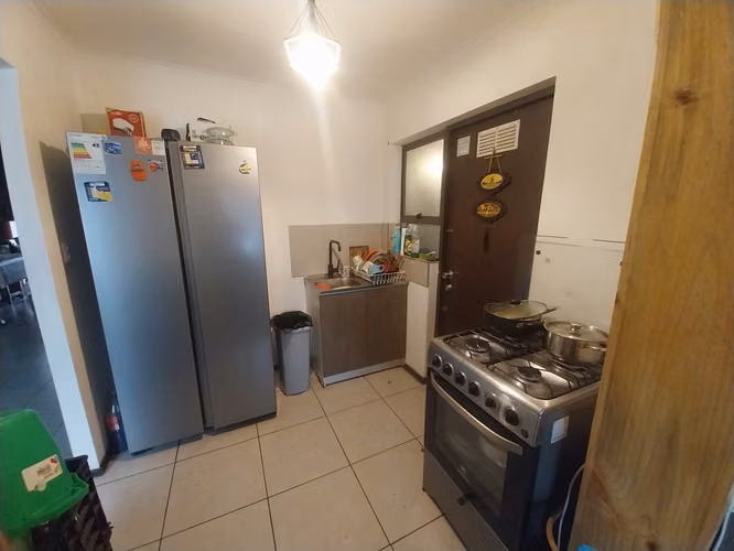 SE VENDE AMPLIA CASA 4 DORM 2 BAÑOS 3 ESTAC. EN PARQUE RAUQUEN CURICÓ REGIÓN DEL MAULE