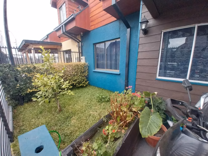 SE VENDE AMPLIA CASA 4 DORM 2 BAÑOS 3 ESTAC. EN PARQUE RAUQUEN CURICÓ REGIÓN DEL MAULE